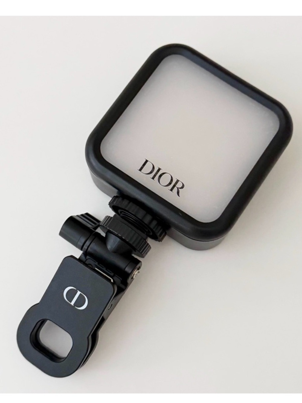 Dior Beauty Phone Light New Authentic - Picture 12 of 13